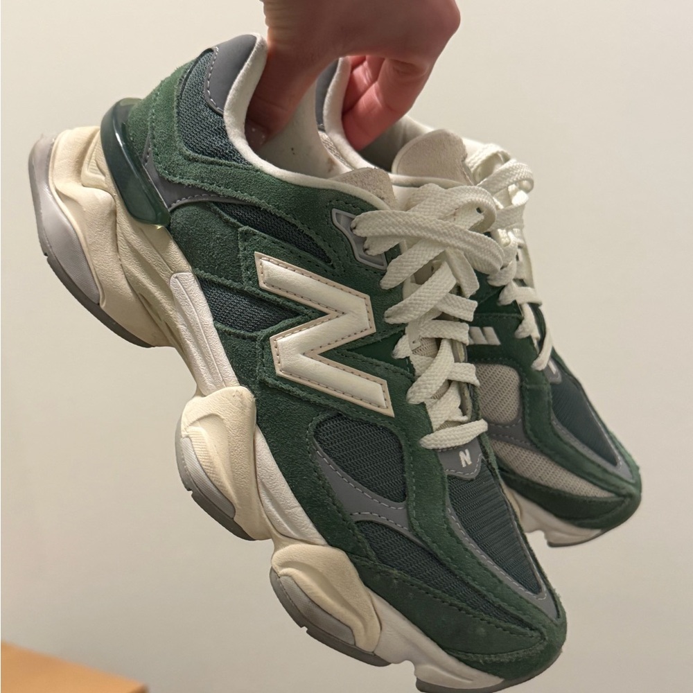 New Balance 9060 Green